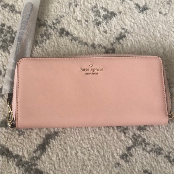 Kate Spade Wallet - Picture 1 of 3